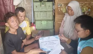Bentuk Kepedulian, Volunteer Sunda Bantu Biaya Pendidikan Anak Tidak Mampu di Karawang