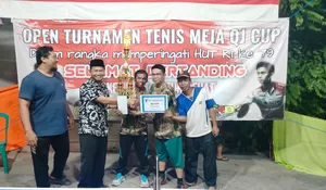Pasangan Pemalang dan Medan Jadi Pemenang Turnamen Tenis Meja QJ Cup di Karawang