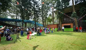 Meriahkan Hari Kemerdekaan, Pengunjung Royal Safari Garden Diajak Lomba Bareng Satwa