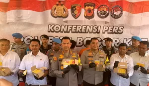 Ditarget Jual 4.000 Kartu Perdana Sebulan, Dua Pegawai Provider Malah Curi Data Kependudukan, Nasibnya Kini Dibui