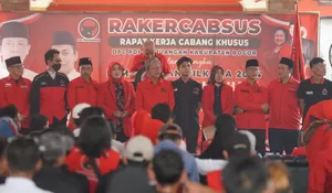 PDIP Siap Tempur Lawan Koalisi 17 Partai di Pilbup Bogor 2024, Adian Napitupulu Bakar Semangat Kader