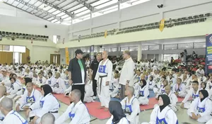 Hadiri Ujian DAN Nasional KKI di Bekasi, OSO Puji Kesungguhan Dewan Guru Tingkatkan Kualitas Atlet Karate
