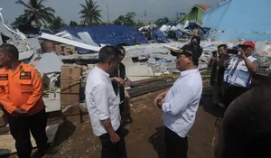 Pj Gubernur Jabar Tinjau Bangunan Ambruk yang Tewaskan Dua Warga di Pamijahan Bogor, Ini Pernyataan Lengkapnya