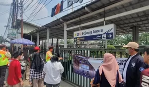 Tolak Kenaikan Tarif KRL, Anker: Sekali-kali Pemerintah Harus Coba Naik KRL di Jam Sibuk