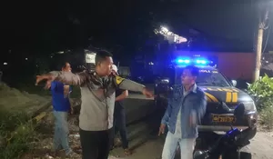 Truk Fuso Tabrak Portal dan Hantam Pemotor, Perempuan 33 Tahun Tewas di Rumpin Bogor