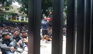 Bobotoh Persib Bandung Tuntut Klarifikasi atas Dugaan Kekerasan oleh Ofisial dan Pemain