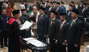 Sastra Winara Resmi Jadi Ketua DPRD Bogor, Prabowo Titip Pesan Penting