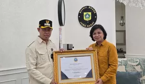 Komitmen Perangi Narkoba, Pj Bupati Bogor Diganjar Penghargaan dari BNN Jabar