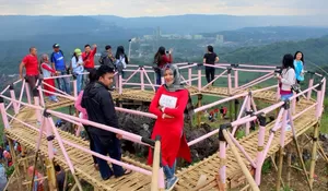 Rekomendasi Wisata dan Camping di Sukabumi, Bukit Karang Para Suguhkan Pemandangan Alam Sunset dan Sunrise Terbaik