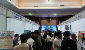 Job Fair 2024 Diserbu Pelamar, Dari Lulusan SMA hingga Sarjana Berebut Cari Kerja