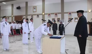 Jelang Pilkada 2024, Bupati Marwan Hamami Lantik 7 Camat Baru di Kabupaten Sukabumi