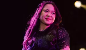 Lagu 'Satu Bulan' oleh Bernadya Masuk Hit Terpopuler dengan 10 Juta Pendengar di Spotify Awal Oktober 2024