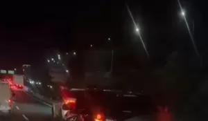 Dua Mobil Terlibat Kecelakaan di Tol BORR Sentul, Pengendara Dilarikan ke Rumah Sakit, Kerugian Capai Puluhan Juta