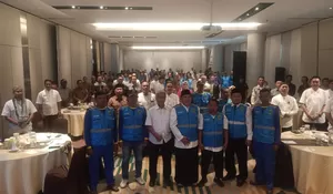 Atasi Masalah Drainase Tersumbat Akibat Sampah, Dinas PUPR Karawang Siagakan Tim Biru