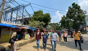 Komisi III DPRD Sidak Pembangunan Pasar Gembrong Sukasari, Beri Catatan Ini