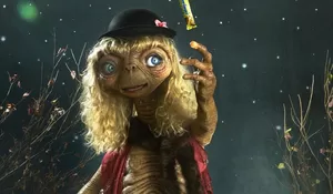 Kostum Halloweennya Bikin Melongo! Heidi Klum Jadi Alien ET