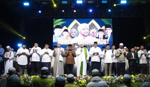 Hadir di Cibinong Bersholawat, Ahmad Muzani ke Pasangan Rudy - Jaro: Jangan Lupa Janji-janjinya