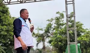 Deklarasi Relawan Go-Tri Penuh Haru, Calon Wali Kota Bekasi Tri Adhianto Kenang Awal Perjuangan