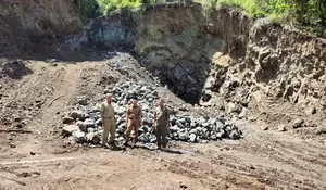 Tambang Batu di Simpenan Sukabumi Diduga Melanggar Izin, Bahayakan Pemukiman dan Infrastruktur Jalan Nasional