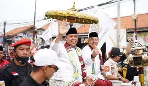 Survei Terbaru Pilwalkot Bekasi, Elektabilitas Paslon Tri Adhianto - Harris Bobihoe Paling Tinggi