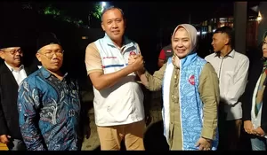 Lepas Atribut, Kader PPP Kota Bekasi Alihkan Dukungan buat Tri Adhianto - Harris Bobihoe di Pilkada 2024