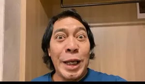 Lewat Video Pendek, Komeng Ajak Warga Kota Sukabumi Pilih Paslon Ahmad Fahmi - Dida Sembada