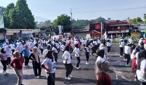 Senam Istimewa di Puncak Bogor, Kampanyekan Rudy Susmanto - Jaro Ade Sekaligus Ajak Warga Budayakan Olahraga
