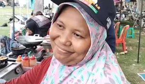 Kampanye Akbar Paslon Aep Maslani Datangkan Keberkahan Bagi Pedagang di Karawang