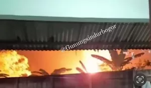 Agen Gas di Gunungsindur Kebakaran, Diduga Jadi Lokasi Pengoplosan Gas Elpiji