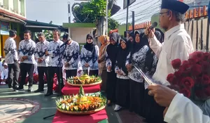 Peringatan Hari Guru di SDN Kebon Pedes 1 Kota Bogor Berlangsung Penuh Kejutan