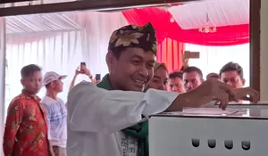 TPS-nya di Depan Rumah, Cawabup Bogor Kang Mus Baru Bisa Nyoblos di Atas Jam 12