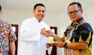 Pj Wali Kota Bekasi Resmikan Gedung Gereja Santo Yohanes Paulus II di Kecamatan Rawalumbu