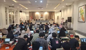 Atang Trisnanto Tunggu Hasil Penghitungan Suara Pilwalkot Bogor 2024 versi KPU, Real Count PKS: Atang-Annida Dibawah Dedie-Jenal