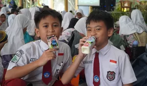 Nggak Cuma Dapat Susu Gratis, Ratusan Siswa SD di Bogor Diberi Ilmu Menjaga Lingkungan