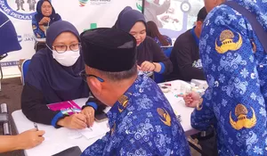 HKN ke-60, RSUD Jatisari Karawang Terima Penghargaan Penanggulangan TBC Terbaik 2024