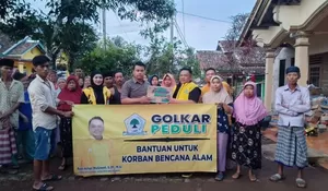 Salurkan Bantuan Korban Bencana, Ketua DPRD Kabupaten Sukabumi : Bentuk Kepedulian