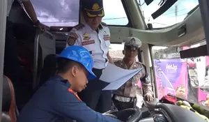 Cek Kelayakan Bus di Cibinong, Dishub Temukan Alat Pemecah Kaca Tak Lengkap