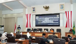 Sidang Paripurna Perdana 2025, DPRD Kabupaten Sukabumi Bahas Tiga Raperda