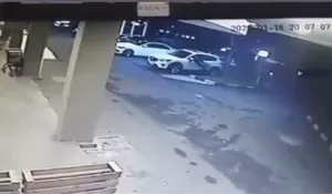 Kronologi Mobil Yuki Kato Dibobol Maling Modus Pecah Kaca di Kota Wisata