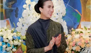 5 Potret Cantik Menpar Widiyanti Putri Wardhana, Menteri Prabowo Paling Tajir Berharta Rp5,4 Triliun