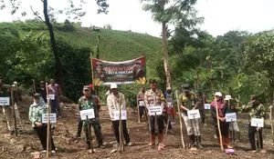 Dukung Ketahanan Pangan di Sukabumi, Polsek Simpenan Sukseskan Program 1 Juta Hektare Jagung