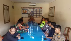 Libur Panjang Isra Miraj dan Imlek, Polisi hingga TNI Patroli di Jalur Alternatif Puncak Bogor Cegah Pungli