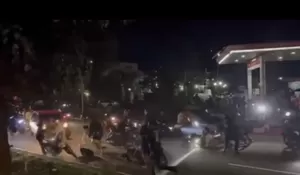 Viral Polisi Lompat dari Mobil Bubarkan Balap Liar di Sentul Bogor, Auto Panik Berhamburan