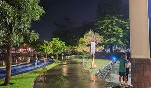 Lari Malam di Gasibu Jadi Tren Baru Warga Bandung