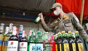 Jelang Ramadan, Satpol PP Kota Bandung Sisir Peredaran Miras dan Obat Terlarang