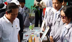 Datang ke SMAN 1 Sukaraja Bogor, Menteri Hanif Faisol Ingin Generasi Muda Melek Pengelolaan Sampah