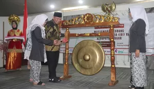 Bogor Miliki 4.300 Bidan, Pj Bupati Apresiasi Peran Bidan Tingkatkan Kesehatan Masyarakat