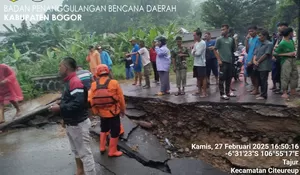 Akses Jalan Citeureup - Sukamakmur Terputus Imbas Amblas, Butuh Jembatan Darurat