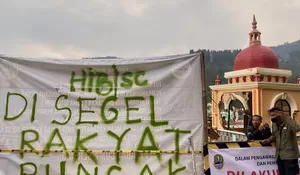 Warga Puncak Bogor Ikut Segel Hibisc Fantasy, Minta Pemerintah Jangan Cuma Bongkar Warung Kecil