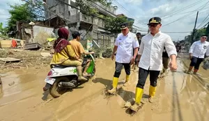 Agar Bantuan Tepat Sasaran, Bima Arya Minta Wali Kota Bekasi Segera Data Warga Terdampak Banjir